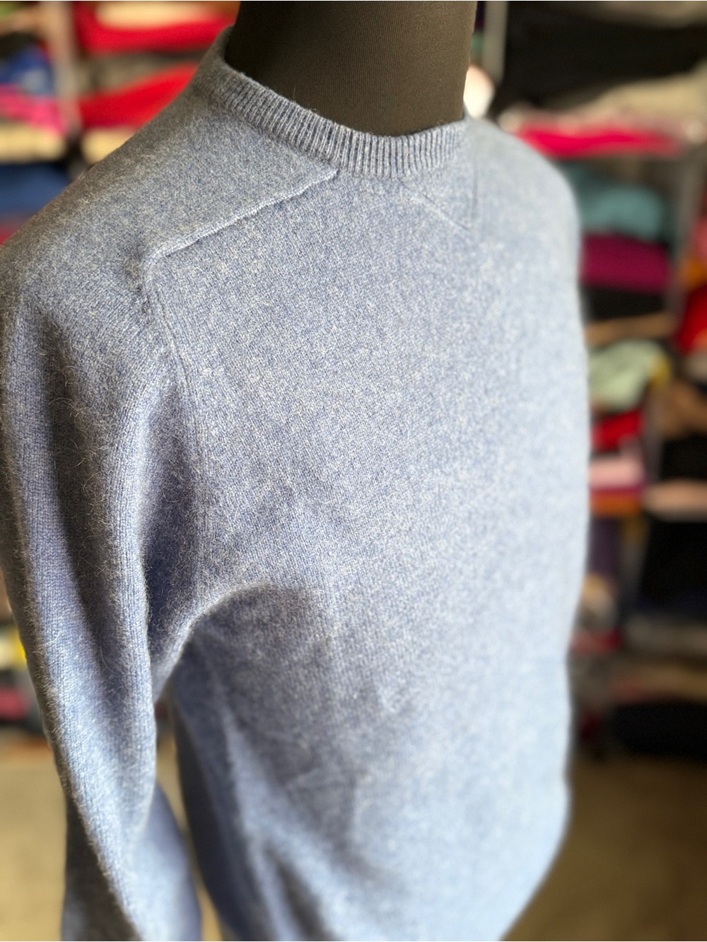 Men's Light Blue Cashmere Crewneck Sweater CUTE V-Notch